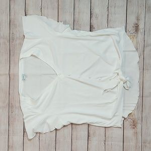 Cream tie front‎ top